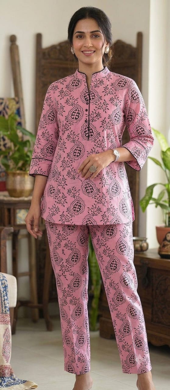 2pc Unstiched Printed Lawn