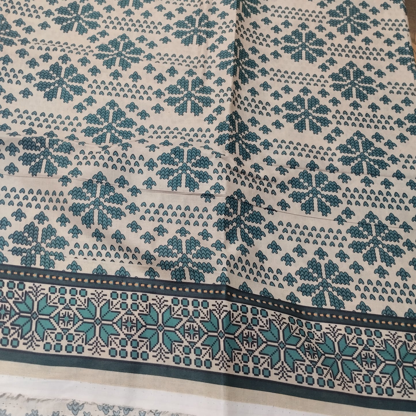 2pc Gulahmed Printed Lawn