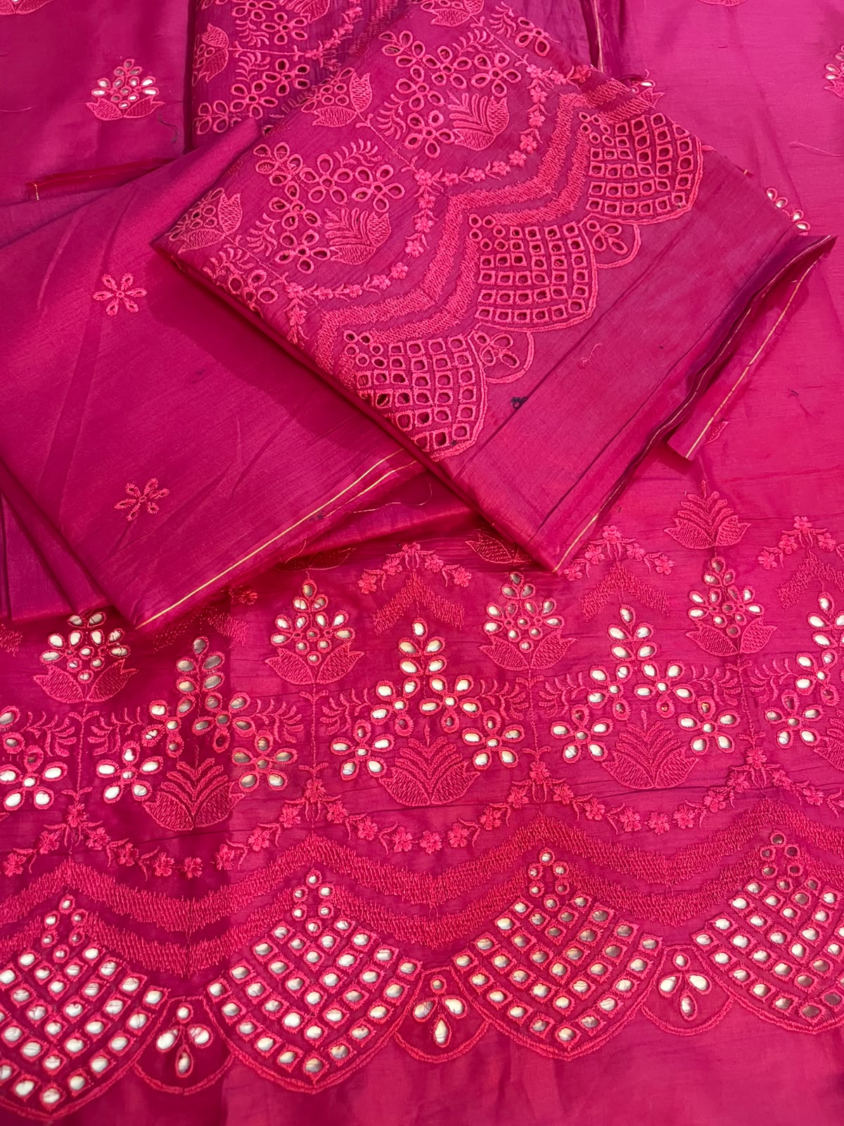 2pc Embroidered Boring-shocking