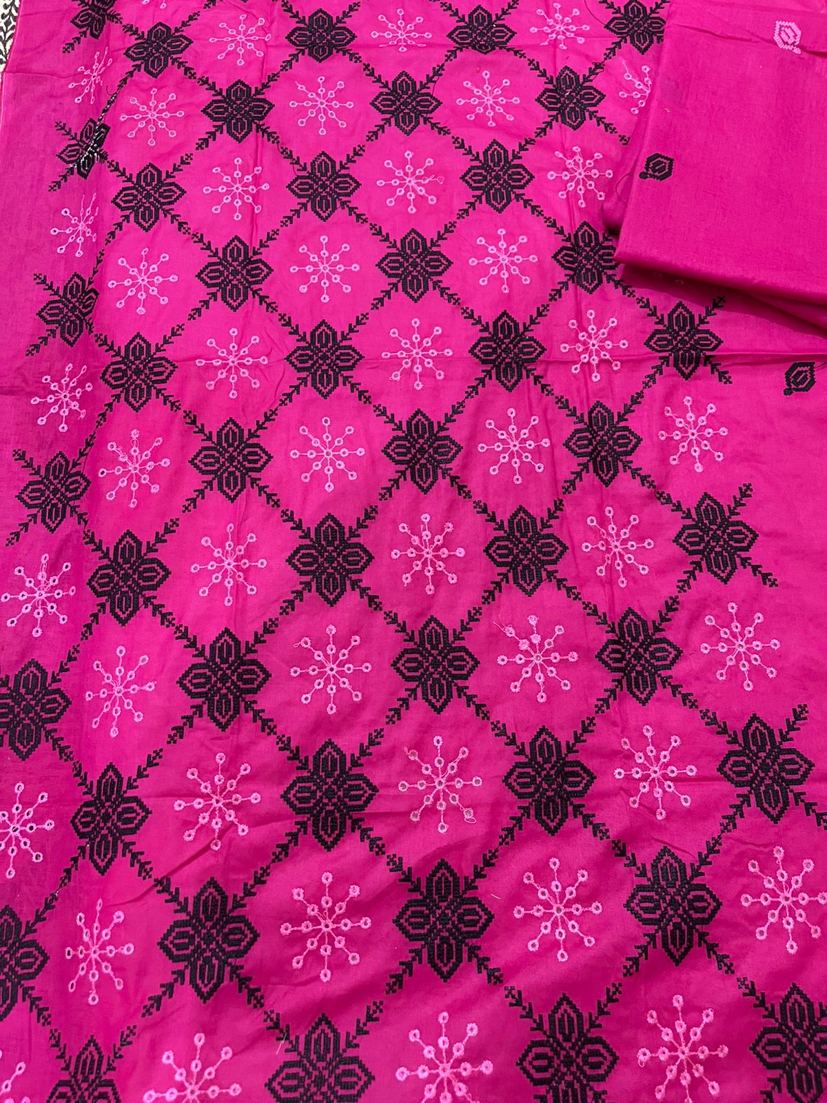 2pc Unstiched Cross Stitch Embroidered Lawn