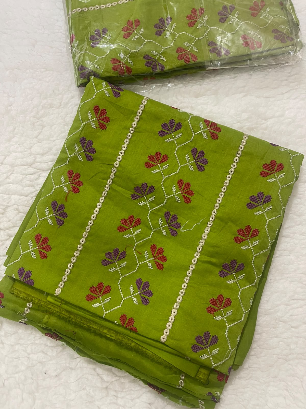 2pc Embroidered Dhani Lawn