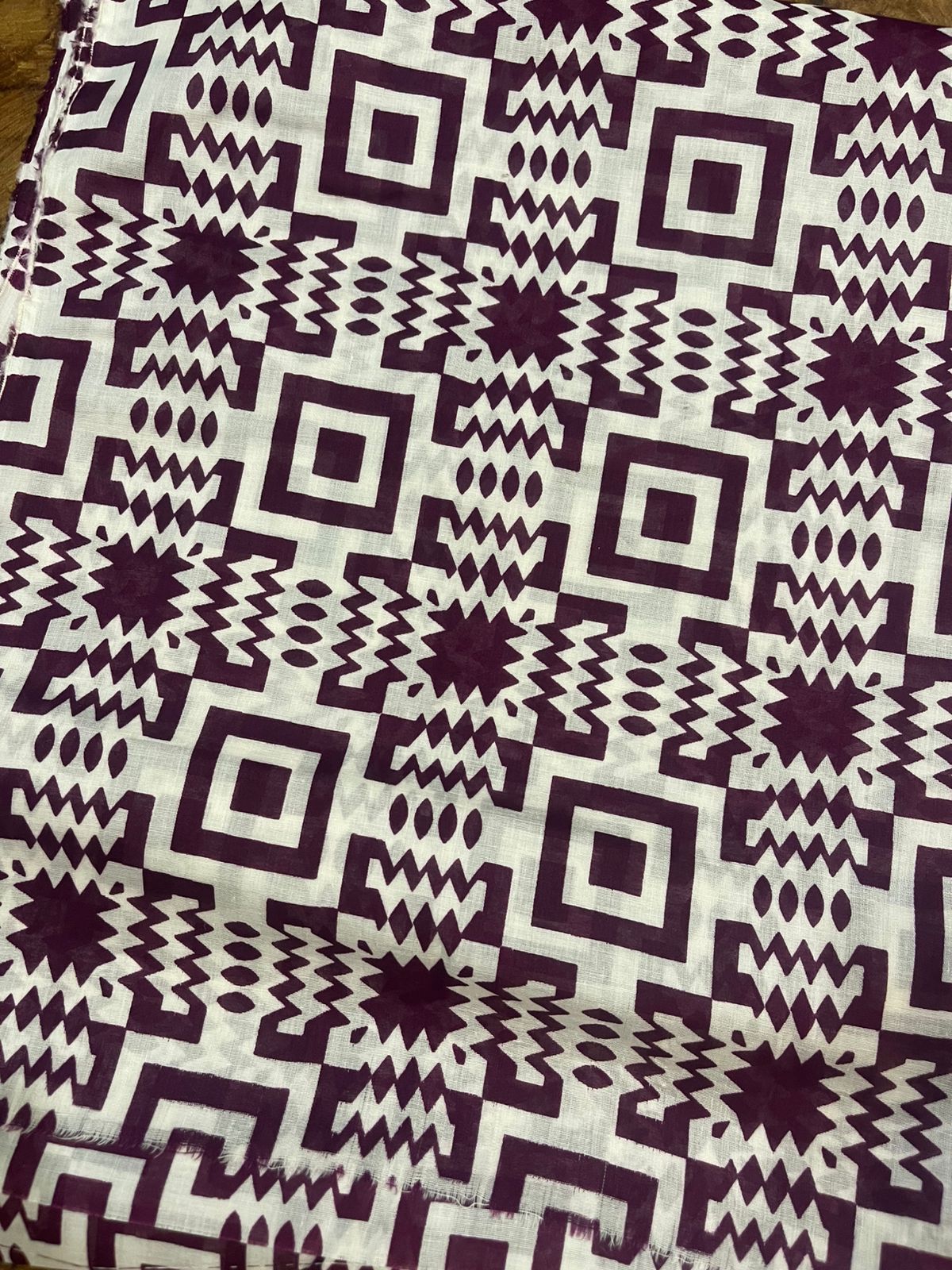 2pc Unstiched Printed Lawn